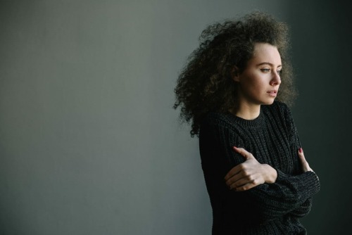 A girl wondering how long does it take to detox